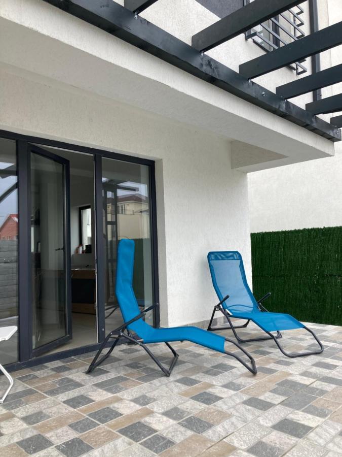 Joygate Entire Villa Отопени Экстерьер фото